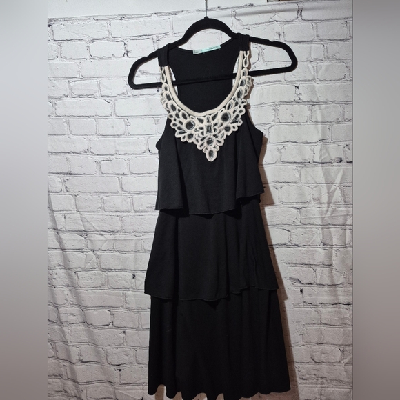 Maurices Dresses & Skirts - Maurices Dress Women's Small Black Sleeveless Tiered With Crochet Neckline #256